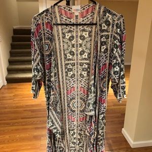 LuLaRoe Small Shirley